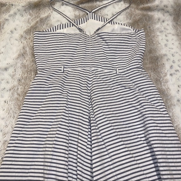 SOLD‼️ MICHAEL KORS SEERSUCKER MAXI DRESS W/ HALTER NECKLINE & BELT WAIST - Picture 6 of 8